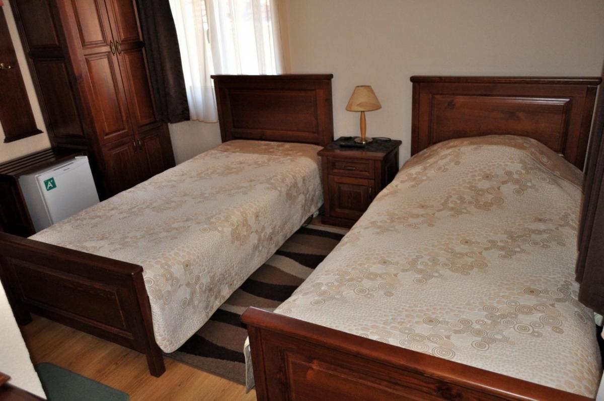 Spartak Family Hotel Smoljan Esterno foto