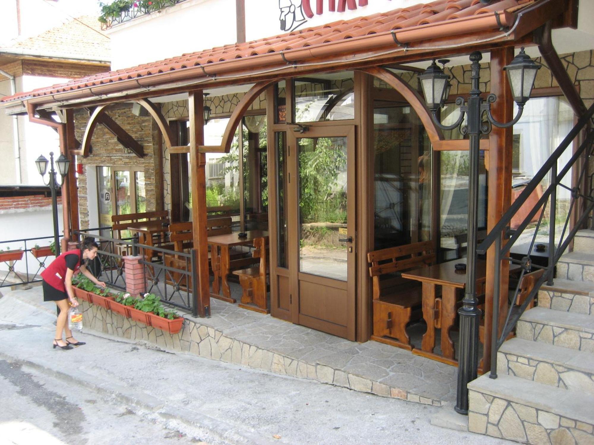 Spartak Family Hotel Smoljan Esterno foto